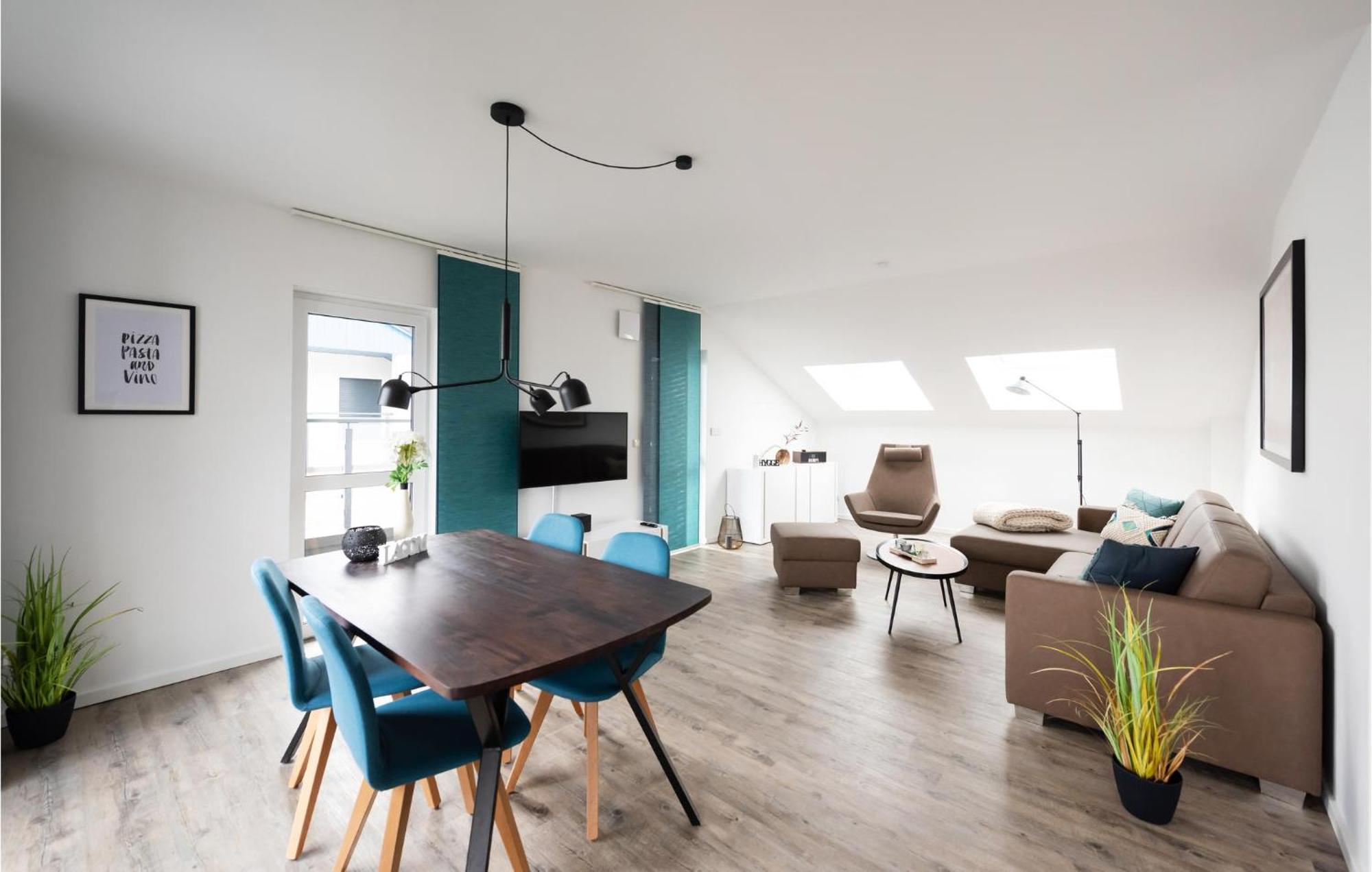Amazing Apartment In Rechlin With Kitchen Bagian luar foto
